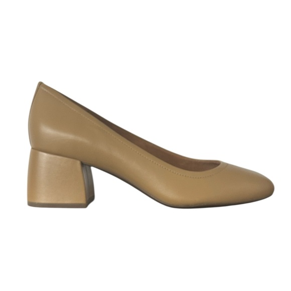 VIONIC Carmel Heels in Camel Nappa Leather Chunky Nude Block Heel Pumps Size 10